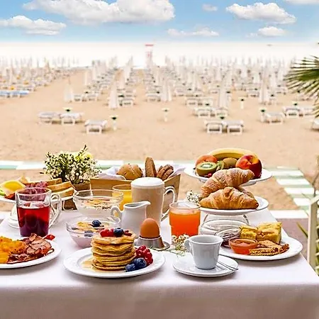 Ariston Hotel